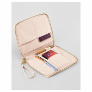 Travel Organizer Lady