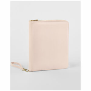 Travel Organizer Lady